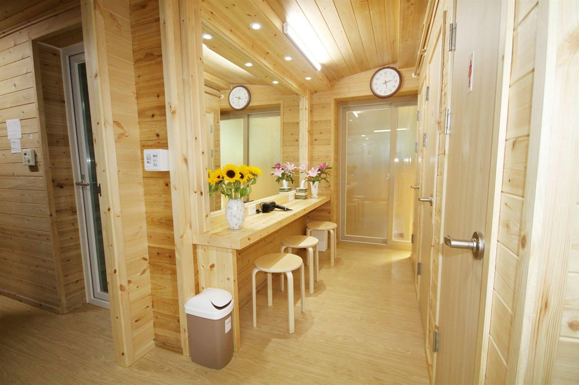 Cheongdam Ladies Guesthouse In Seoul Seul Exterior foto